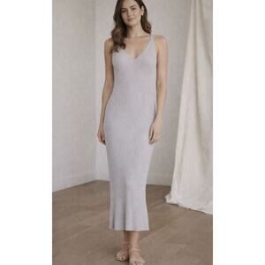 En Saison Minimalist Ribbed Knit Sleeveless Midi Dress M Gray Beige Quiet Luxury